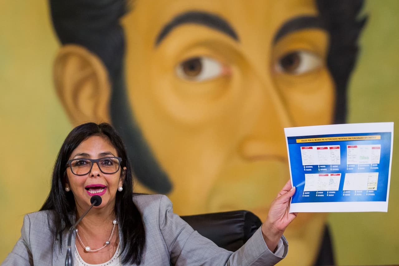 Agente muere baleado tras responder a una disputa entre vecinos en Georgia