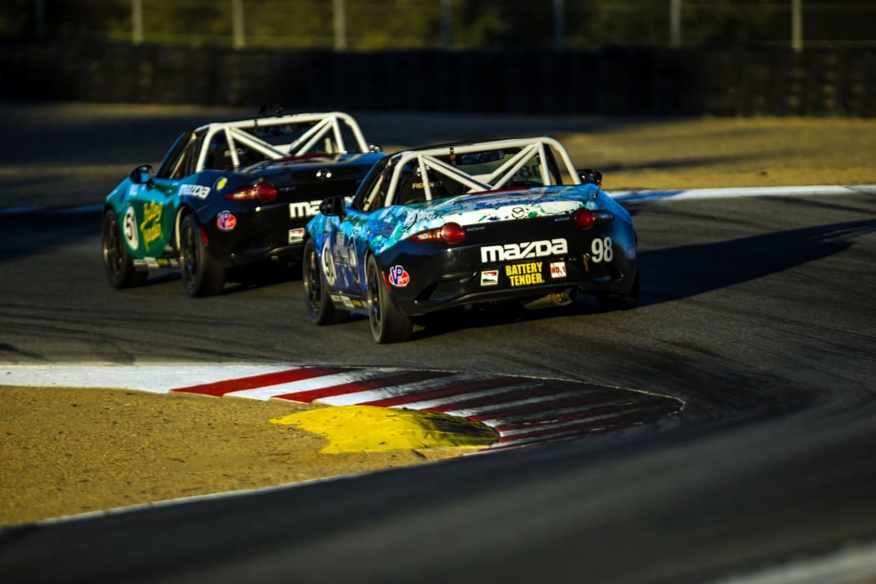 Jaime durante la carrera final del campeonato Battery Tender Global Mazda MX-5 Cup 2019
