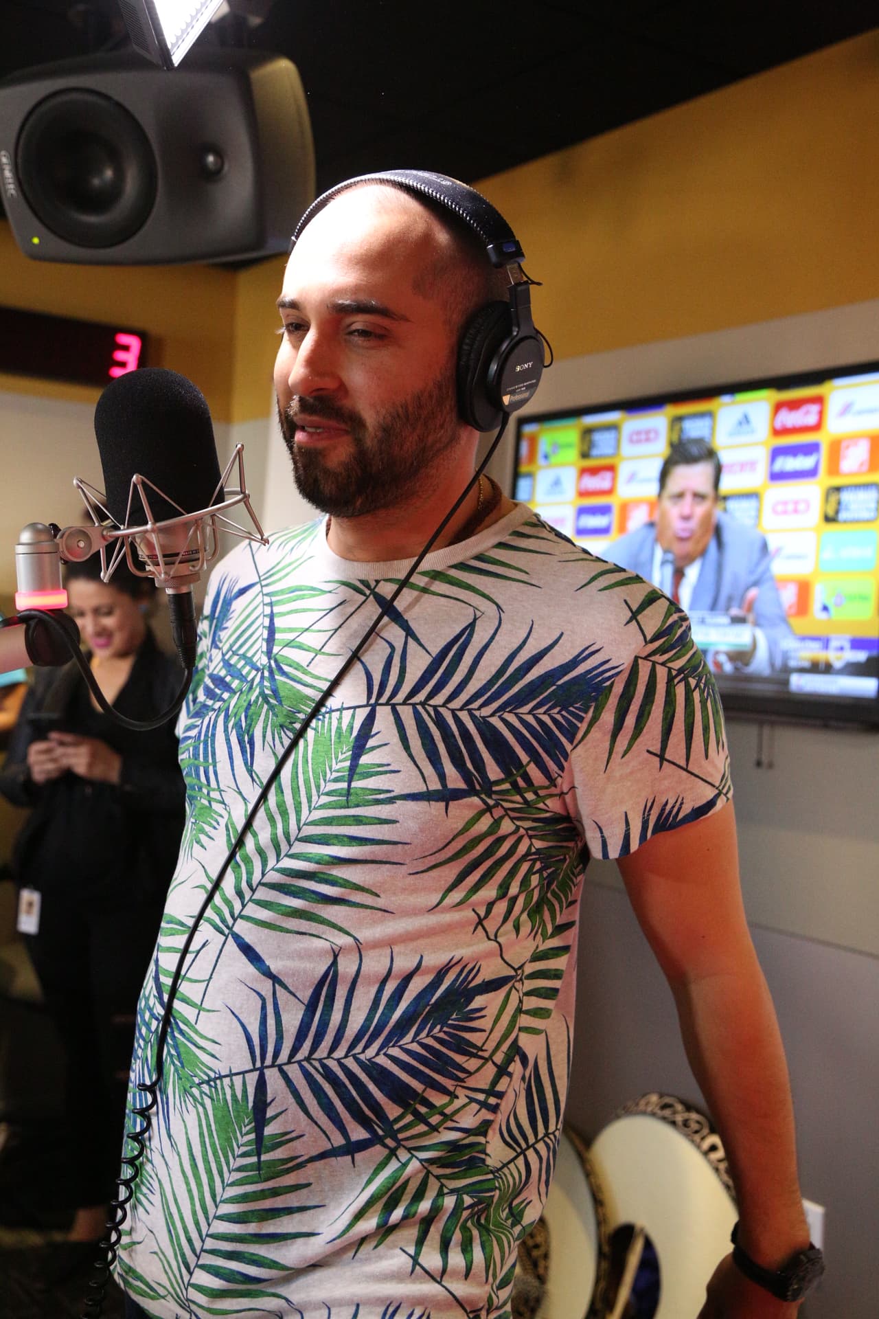 Y hasta que La Bronca se puso la tanga.