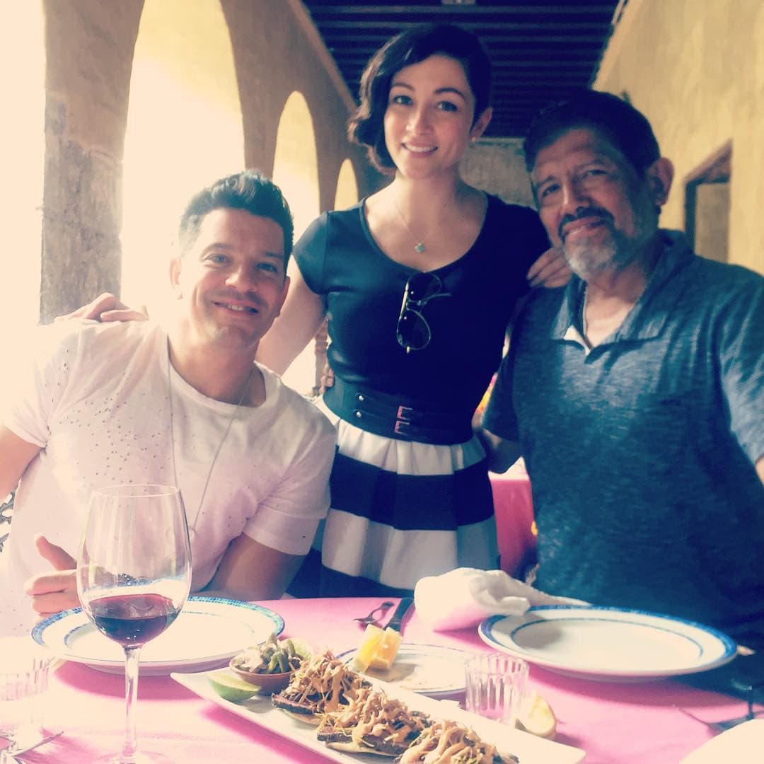 <b>Laura Vignatti </b>ha demostrado lo feliz que está de participar en '
<b><a href="http://www.univision.com/novelas/mi-marido-tiene-familia">Mi marido tiene familia</a></b>', pues su personaje dentro de la historia juega un papel muy importante, ya que es hermana de 'Juan Pablo' (
<b><a href="http://www.univision.com/temas/daniel-arenas">Daniel Arenas</a></b>) lo que le hace participar con varios actores de la novela.