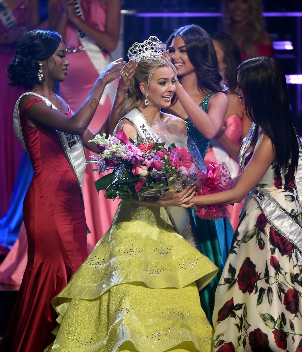 La Miss Universo, Pía Alonzo, estuvo presente en la coronación.