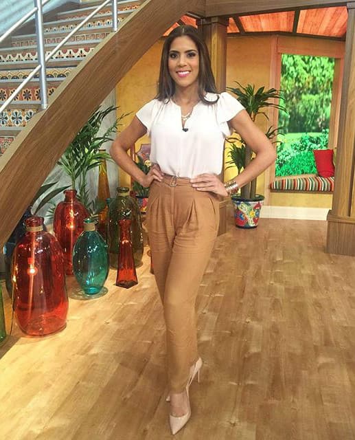 "No puedes tener una vida positiva y una mente negativa, se positivo en todo", afirmó.