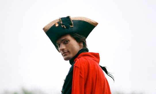 Jamie Dornan de joven te hará querer ir ahora por las esposas y el látigo