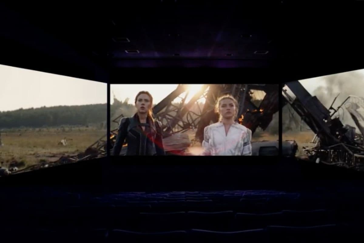 ¿Aún no has visto Black Widow? Corre a ver la película de Marvel en ¡una pantalla inmersiva de 270º!