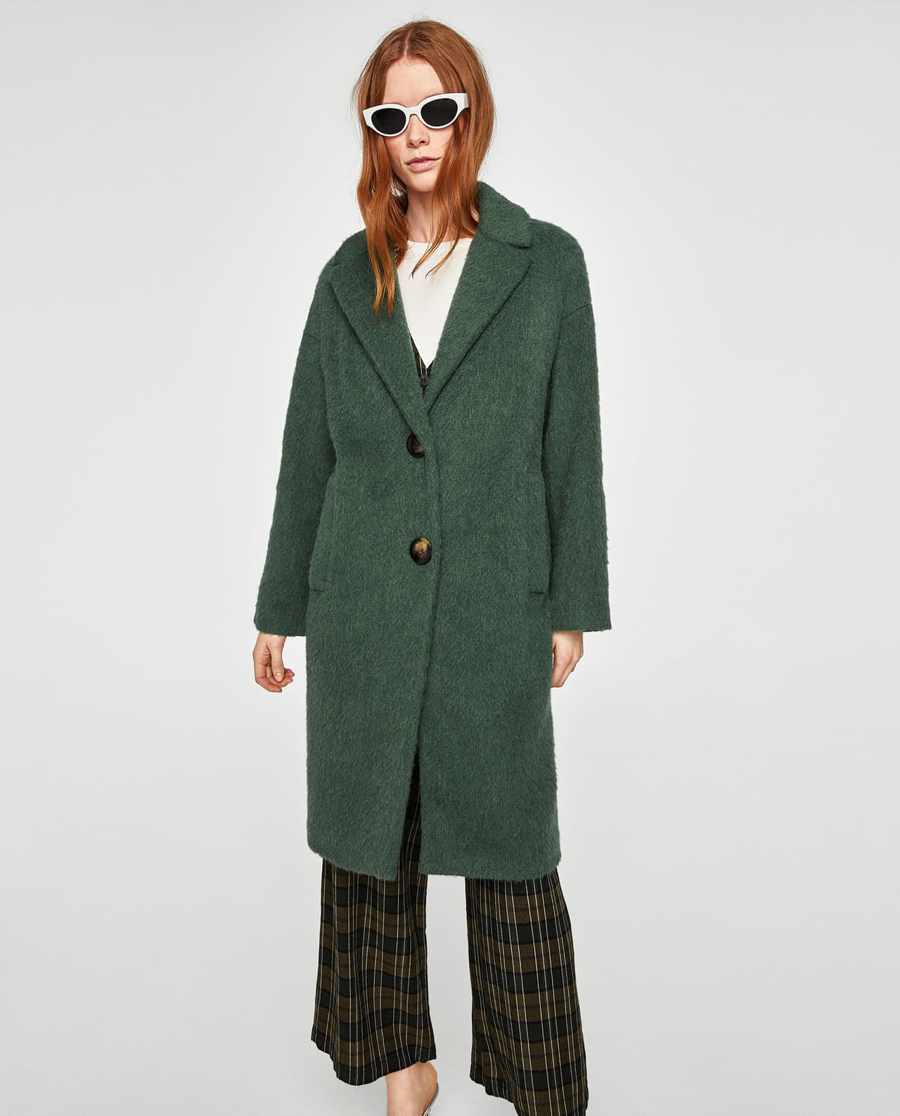 Instagram explotó con estas dos prendas de Zara: verdes y encantadoras