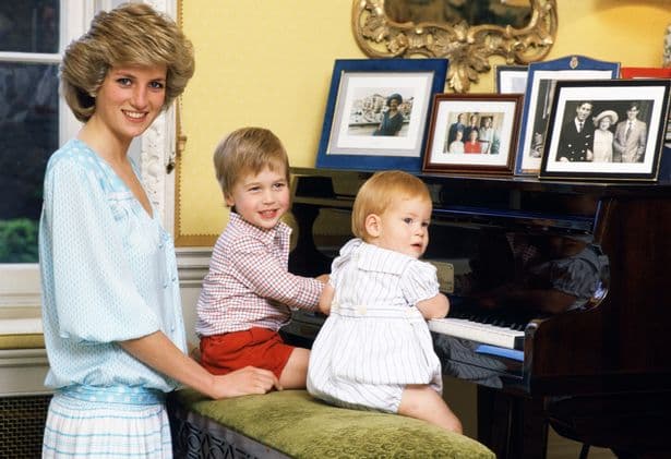 William y Harry nos comparten fotografías inéditas de la princesa Diana