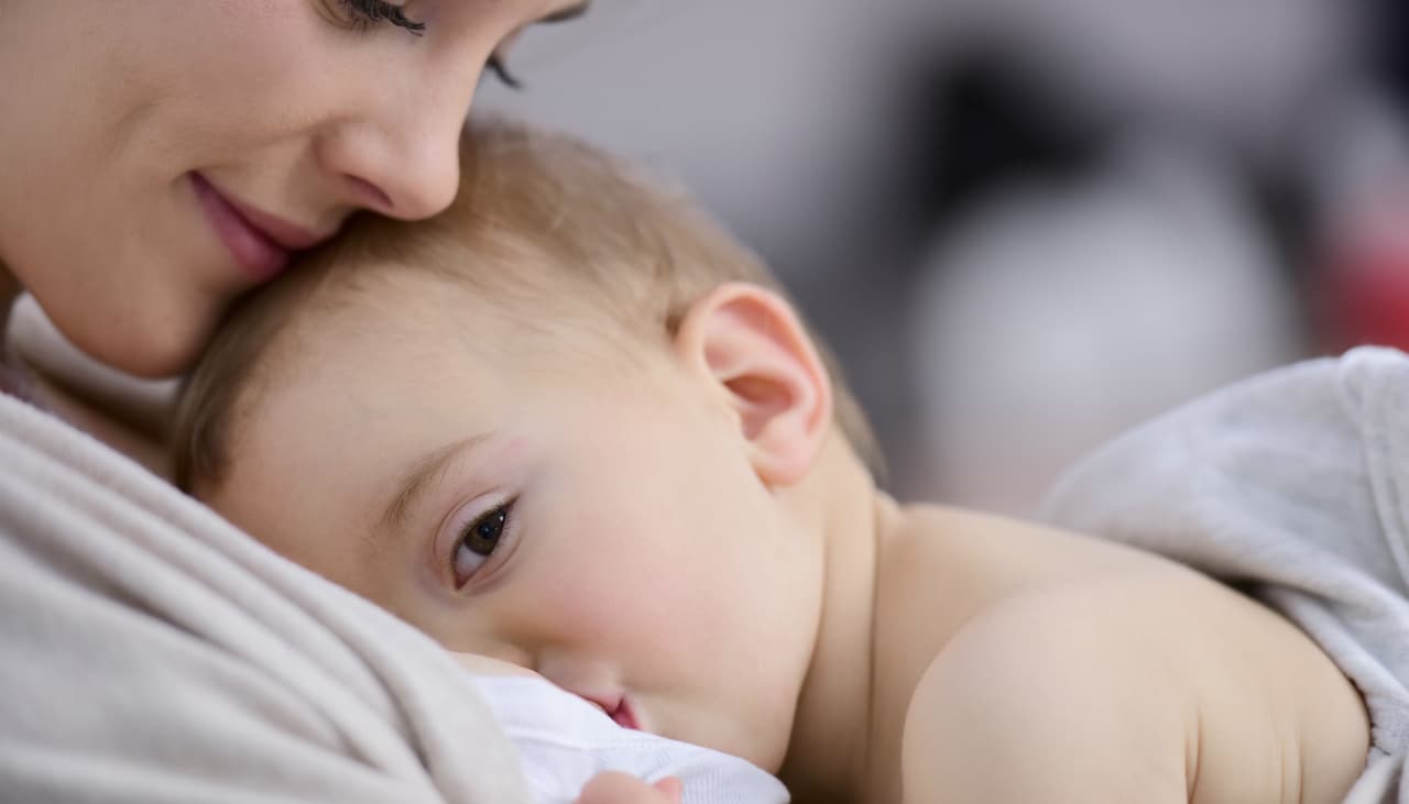 2 errores al lavar los senos pueden causar fisuras en los pezones al dar el pecho