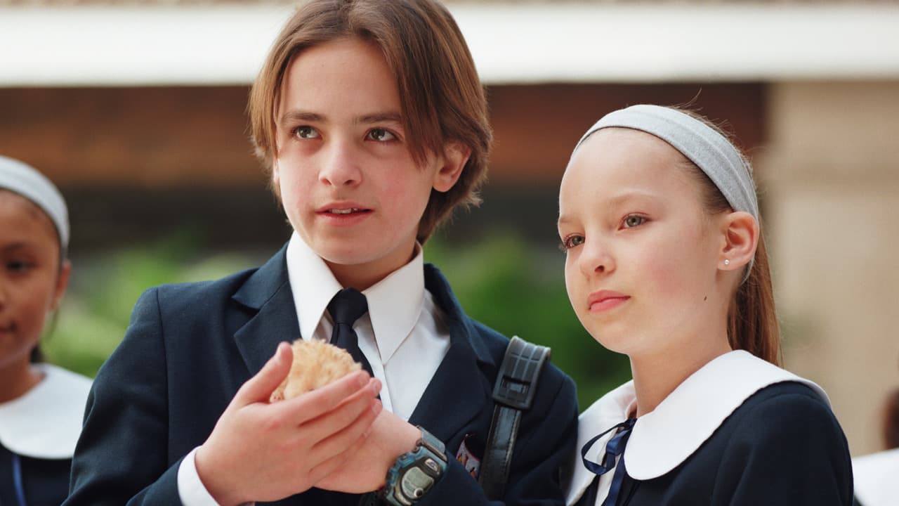 No reconocerás a Belinda de niña, mira su transformación en 16 fotos