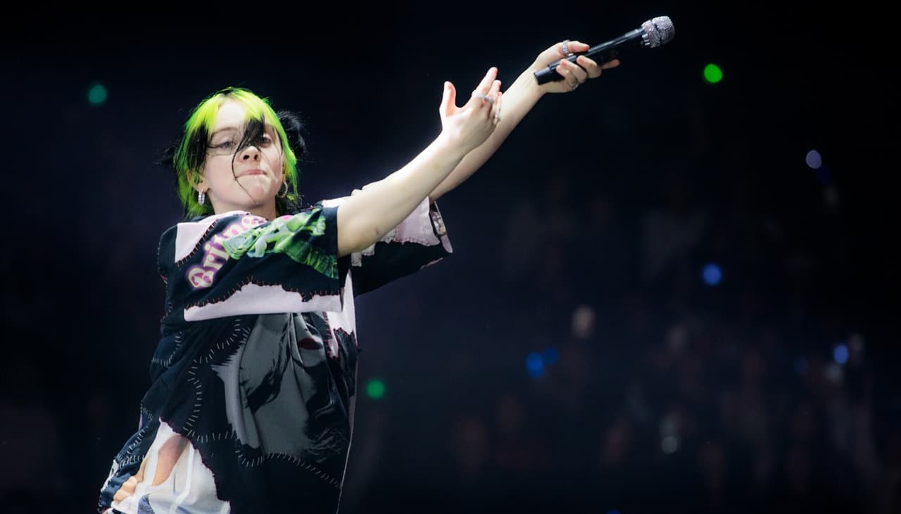 Billie Eilish le rindió homenaje a Britney Spears con su outfit y se ganó el corazón de todas las millennials