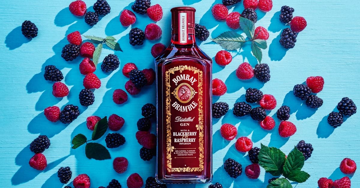 3 cocteles (facilísimos) de ginebra con una deliciosa infusión de frambuesas y zarzamoras