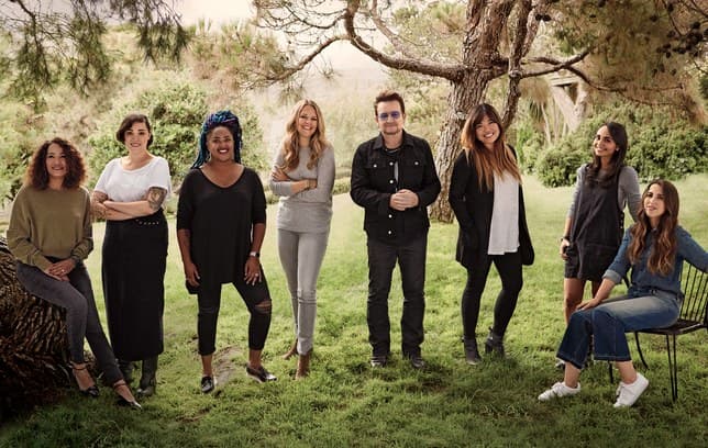 Mi pregunta es: ¿Bono merece ser nombrado ''mujer del año''?