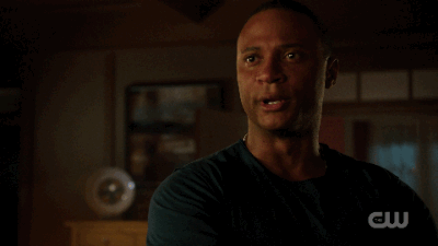 Arrow: 7 extraños pero fascinantes momentos que vimos en el episodio "Haunted"