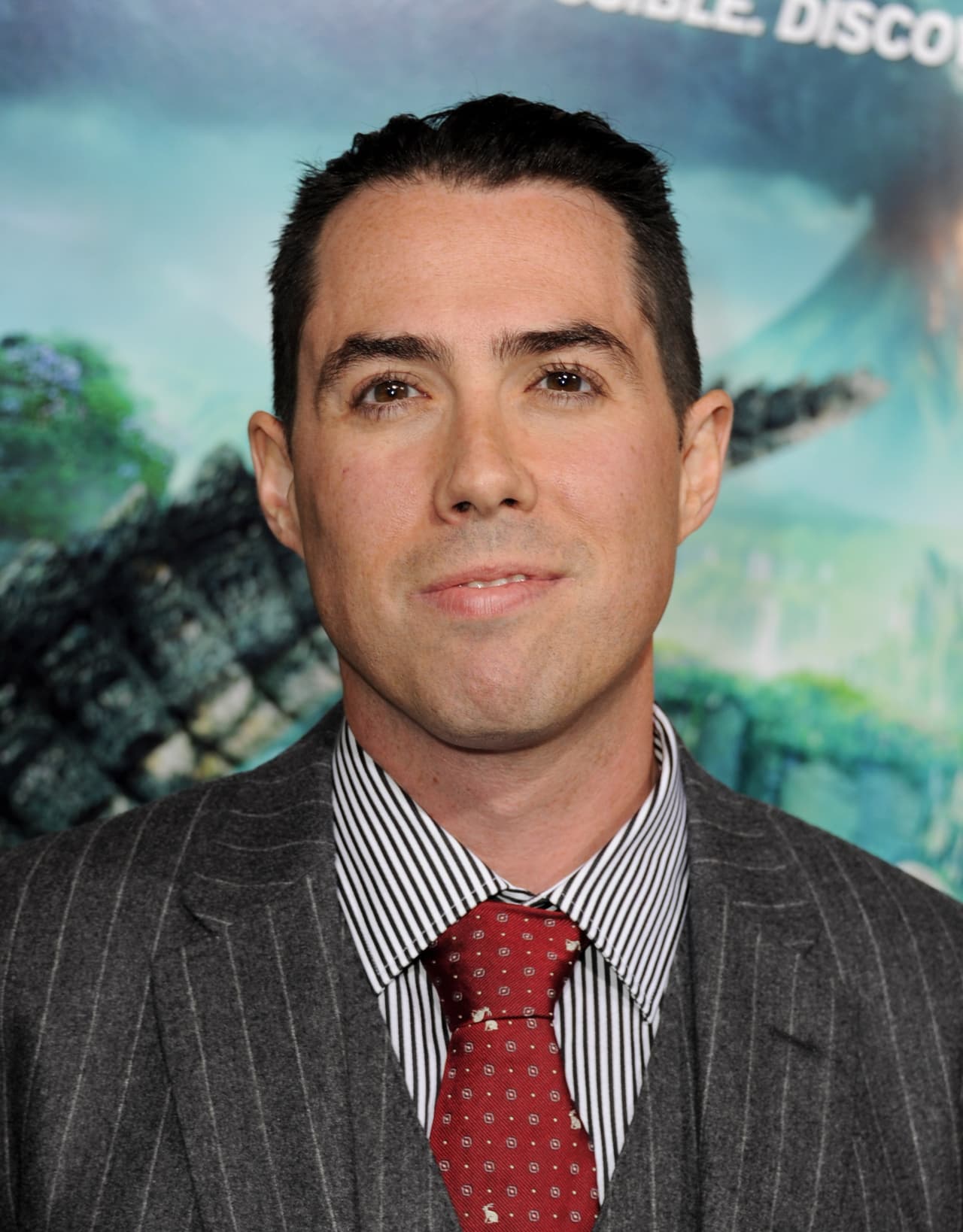 Brad Peyton dirigirá Lobo