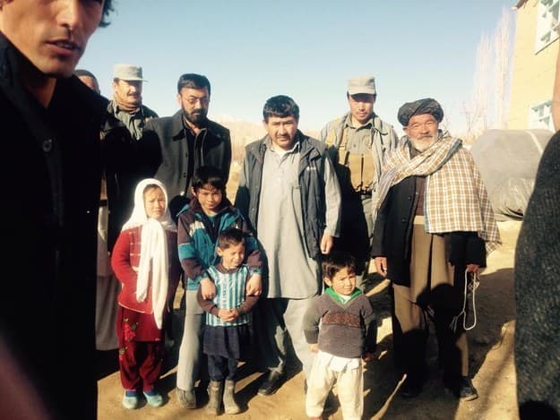 Buenas noticias para el niño afgano que ama a Messi y usa una bolsa de plástico como camiseta de fútbol