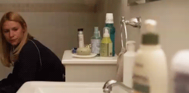 10 reglas de educación y convivencia que rompemos cuando ya nadie nos ve