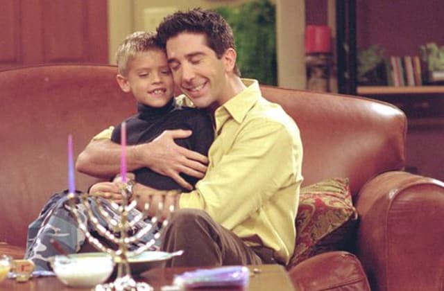 ¿Qué pasó con el hijo de Ross en Friends? ¡Esta teoría podría tener la respuesta!