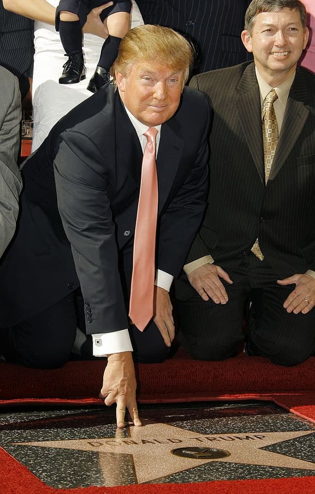 Estas son las formas en que la estrella de la fama de Donald Trump no la está pasando nada bien