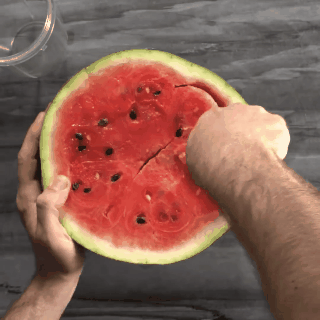 Aprende a preparar este ponche de sandía y melón, y tendrás el trago perfecto para el verano