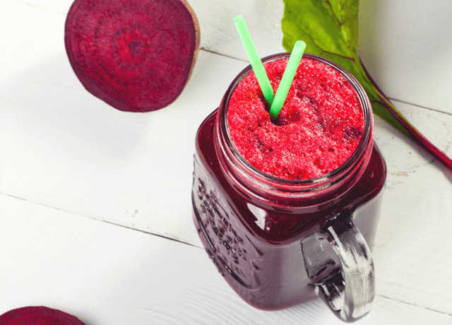Con este licuado de remolacha tendrás toda la energía que necesitas para ejercitarte