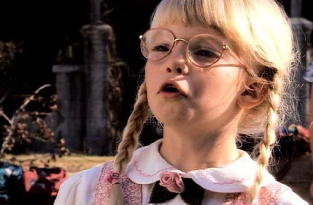 <b>Jacqueline Steiger</b>
<br>Jacqueline Steiger interpretó a al tierno e inocente personaje de Amanda Thripp, a quien Tronchatoro sujetó de las trenzas y la hizo volar por los aires.