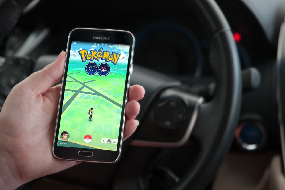 Estan en lo importante: Crean una Policía para multar a jugadores de Pokémon GO en Tailandia