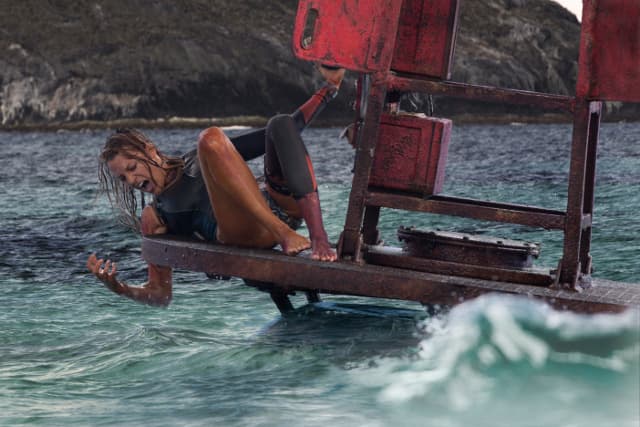 The Shallows: aquí tienes 7 datos sobre la película de Blake Lively contra un tiburón