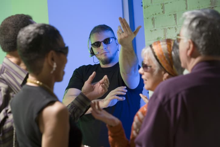 Doctores tratan un tumor cerebral con un «destornillador sónico»