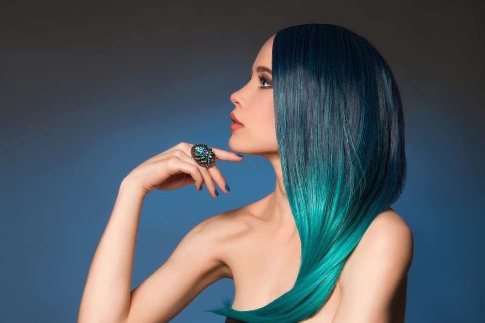 Estilos para llevar el cabello en color azul (del más sutil al más atrevido)