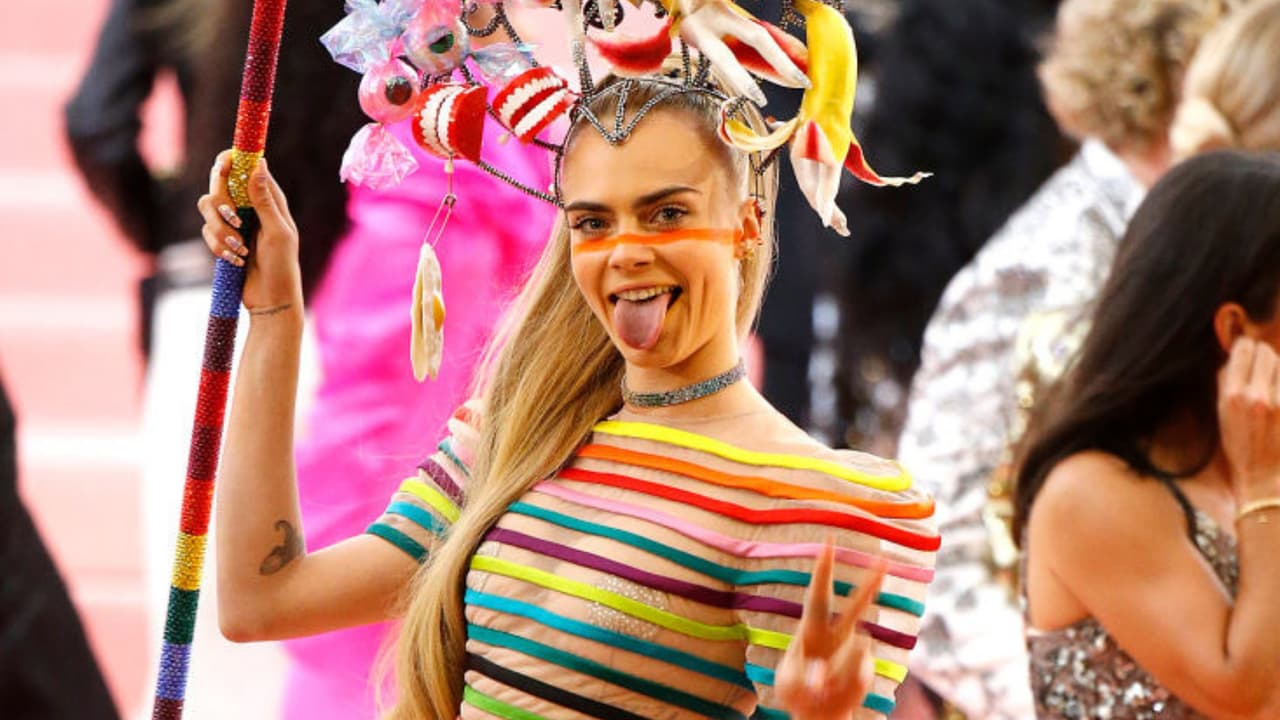 9 celebridades que son bisexuales y no lo sabías