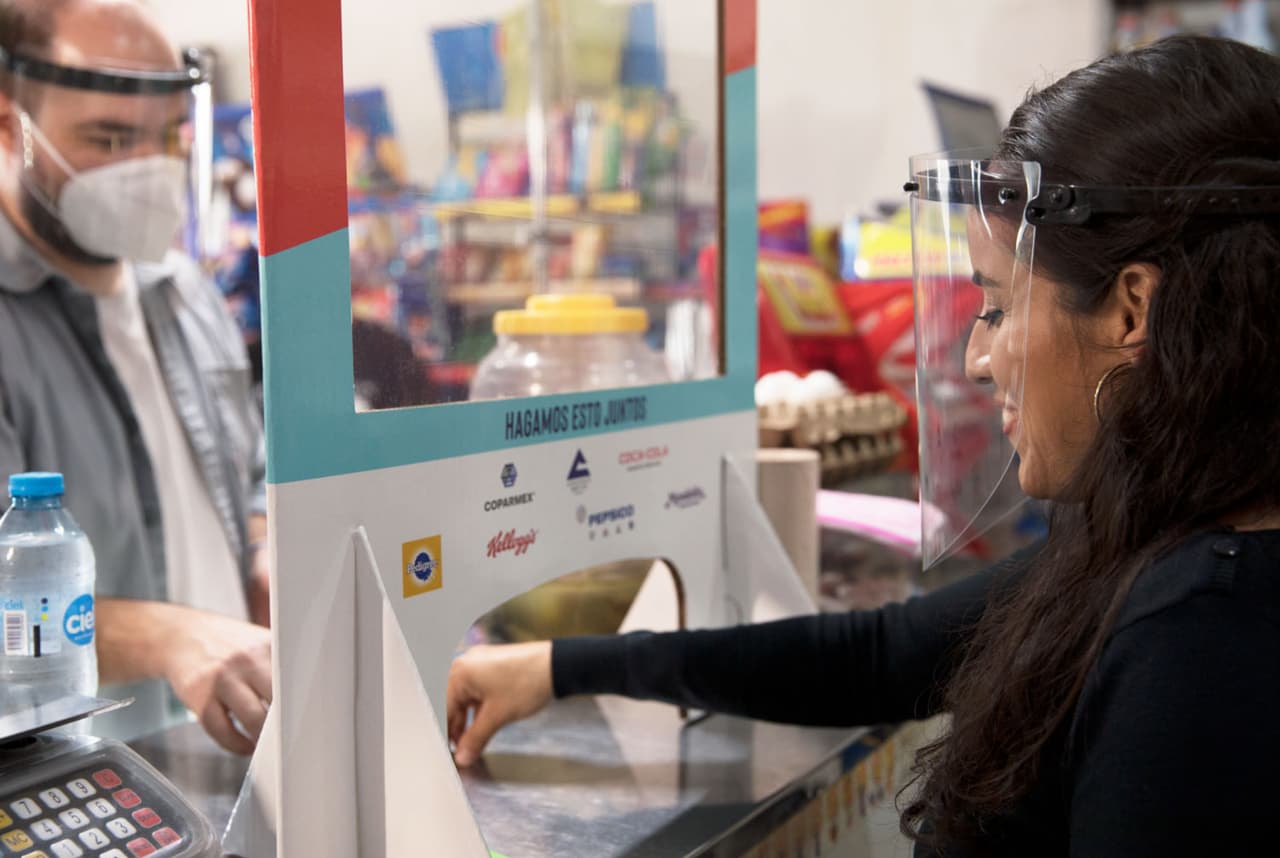 5 cosas increíbles que suceden cuando vas a comprar a la tiendita de la esquina