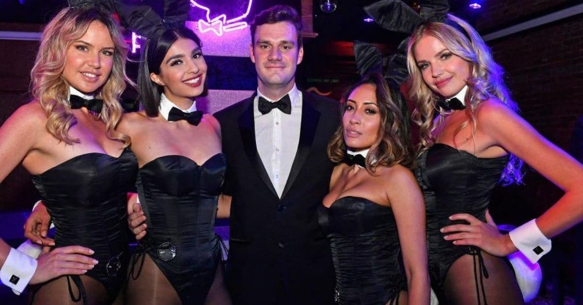 La casa de Slytherin ya tiene un nuevo miembro: Scarlett Byrne y Cooper Hefner fueron papás