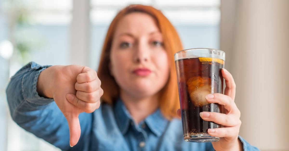 ¿Refresco de dieta con los tacos para no engordar? Según expertos, juntos hacen lo contrario