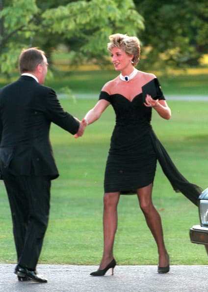 Por fin podrás tener una prenda clásica de la Princesa Diana en tu clóset