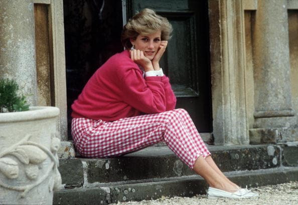 9 looks de Lady Di que continúan vigentes y puedes adaptarlos a tu estilo