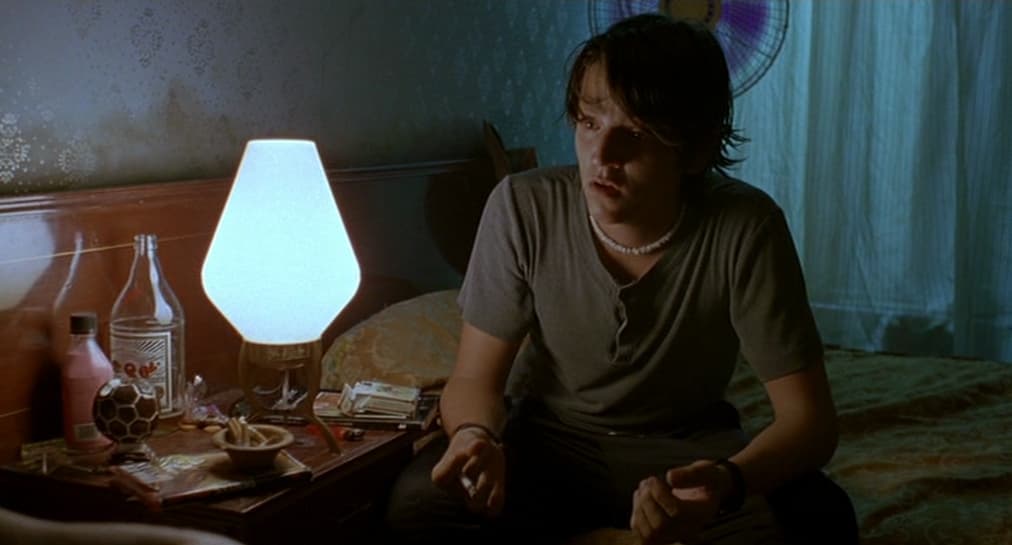 De charolastra a narco ¡Mira la evolución de Diego Luna en 14 fotos!