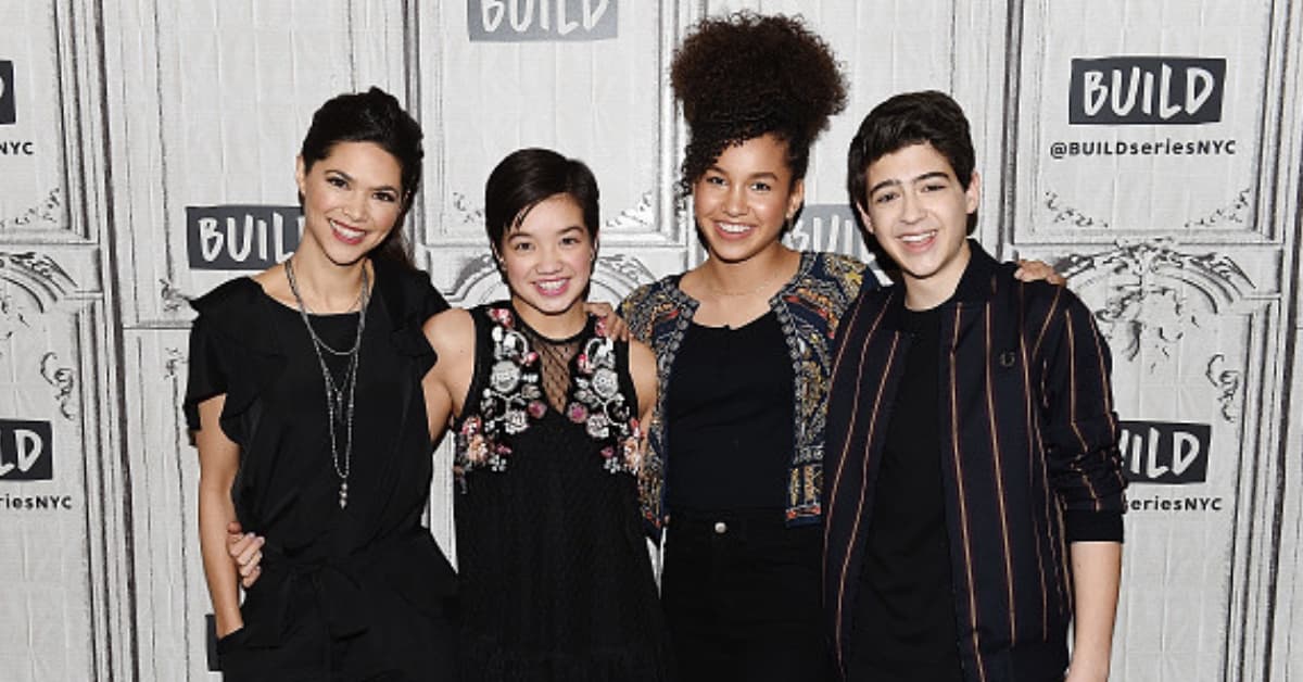 Disney hizo historia con el primer personaje gay saliendo del clóset