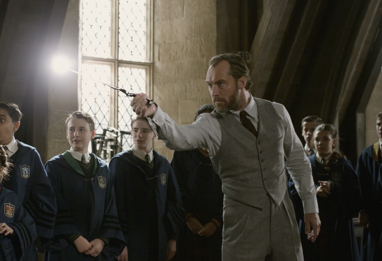 Usar varita no es tarea fácil: Newt y Dumbledore explican cómo aprendieron las técnicas