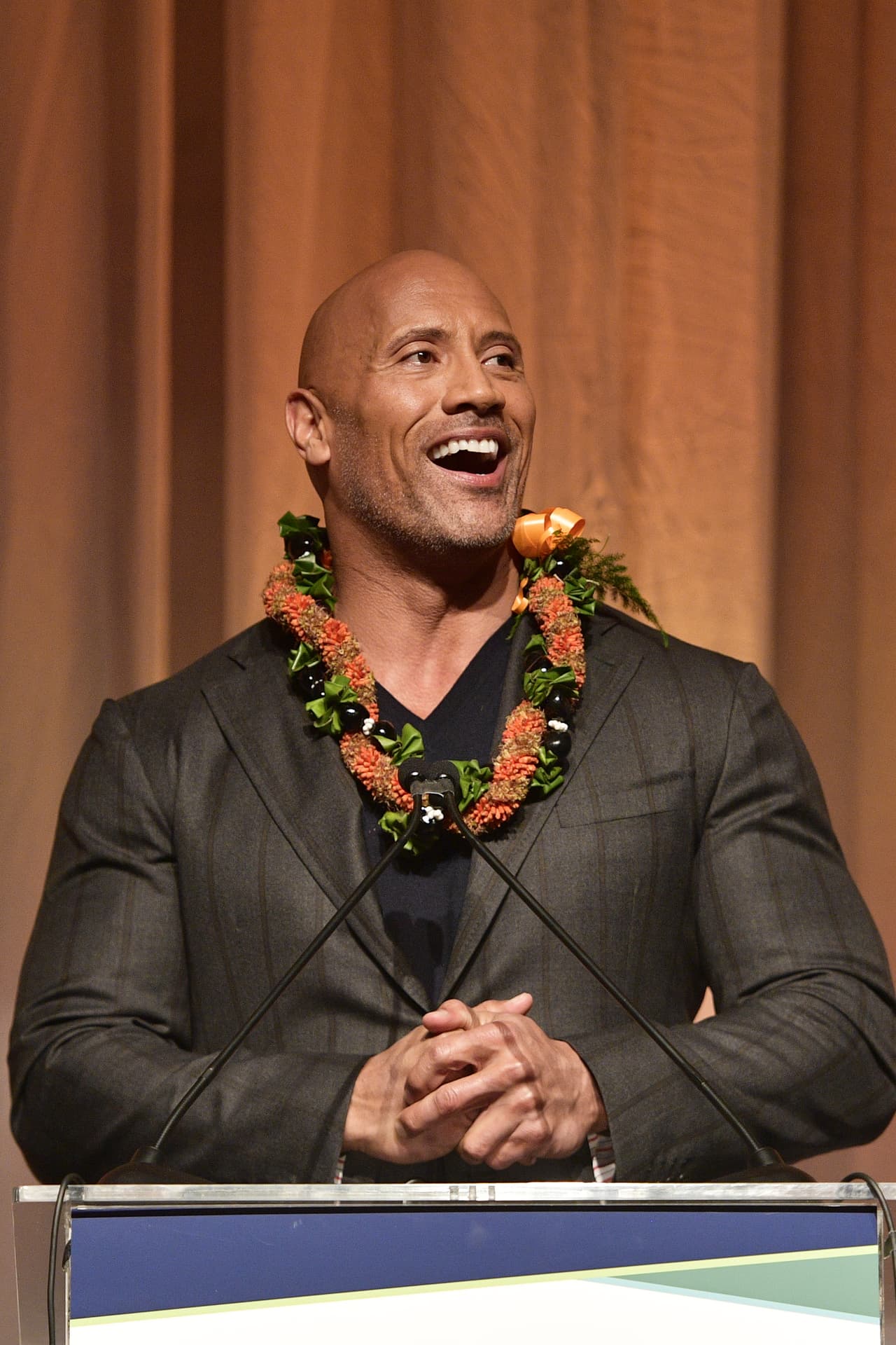 La hija de ‘La Roca’ no cree que él sea Maui y su terquedad es lo más lindo que verás hoy