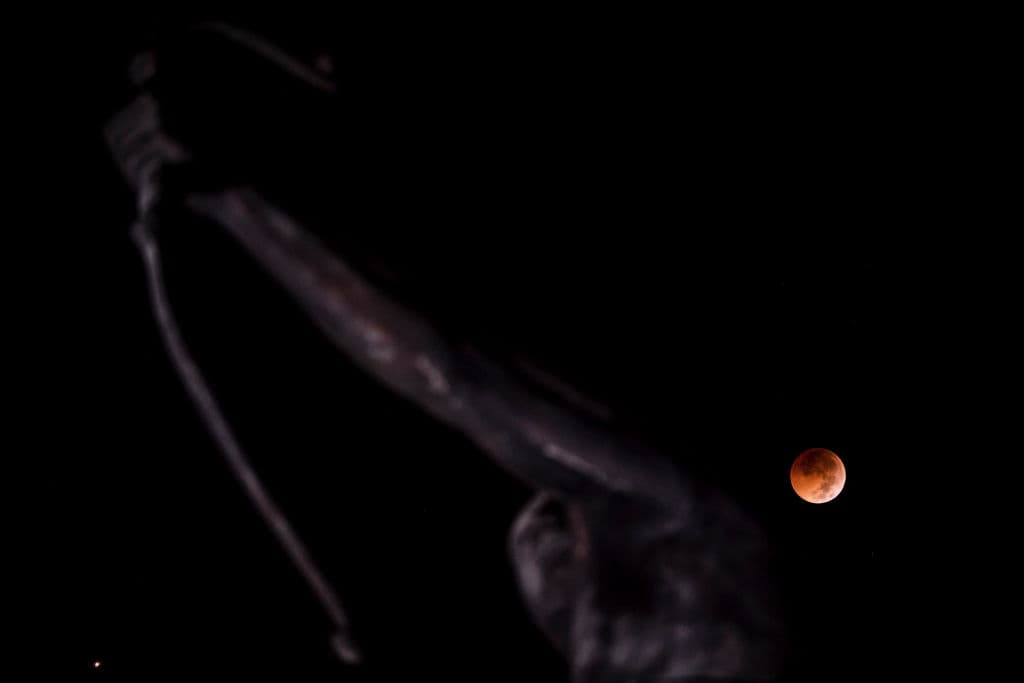 Eclipse lunar: 16 fotos que te dejarán maravillado
