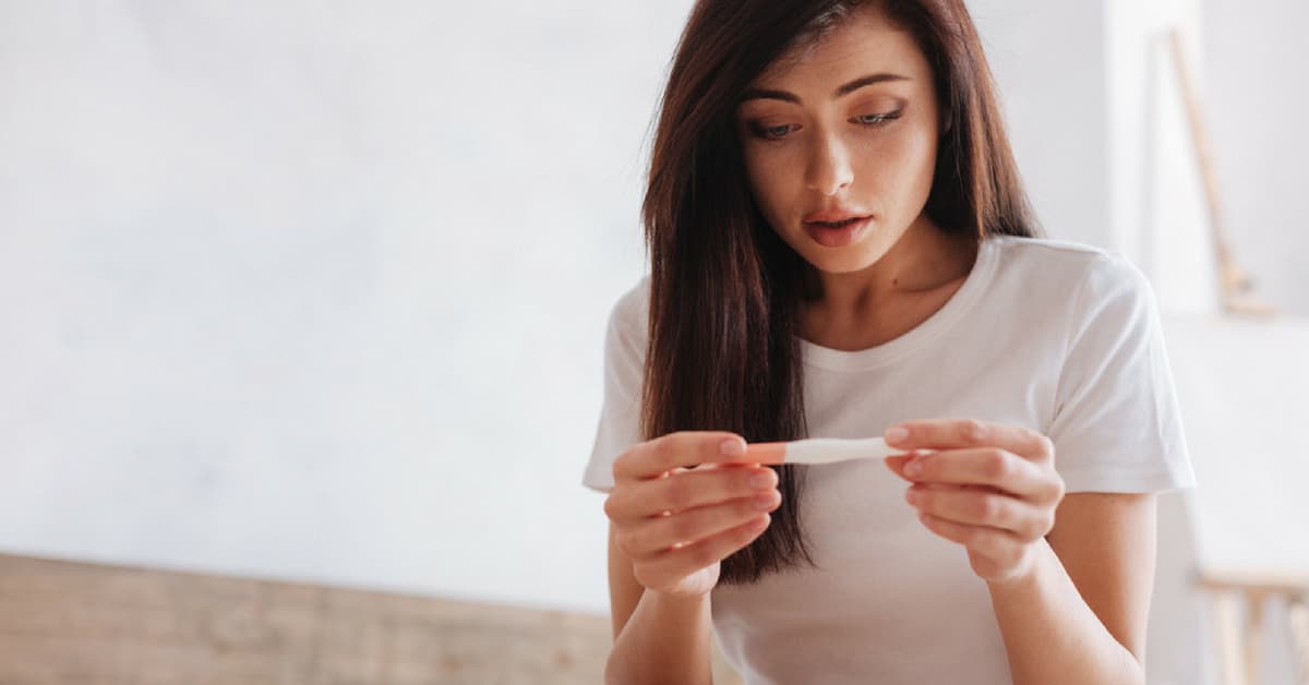 Durante el embarazo tus genitales cambiarán de color y es normal: te explicamos por qué