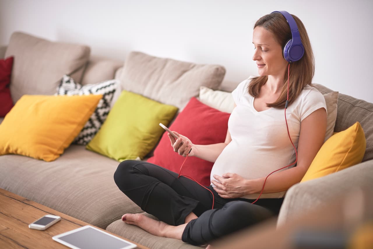 ¿La música puede estimular el desarrollo intelectual de tu bebé durante el embarazo? ¡Descúbrelo aquí! 