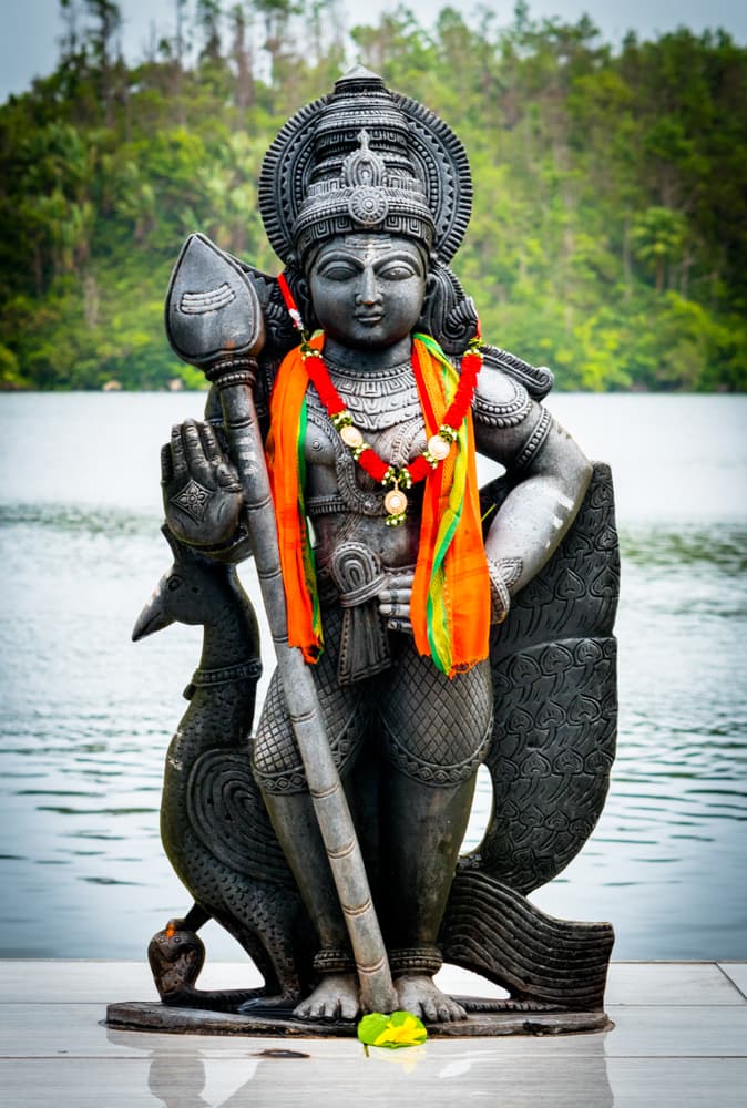 Si eres mujer, no puedes entrar a estos lugares ¡En pleno siglo XXI!