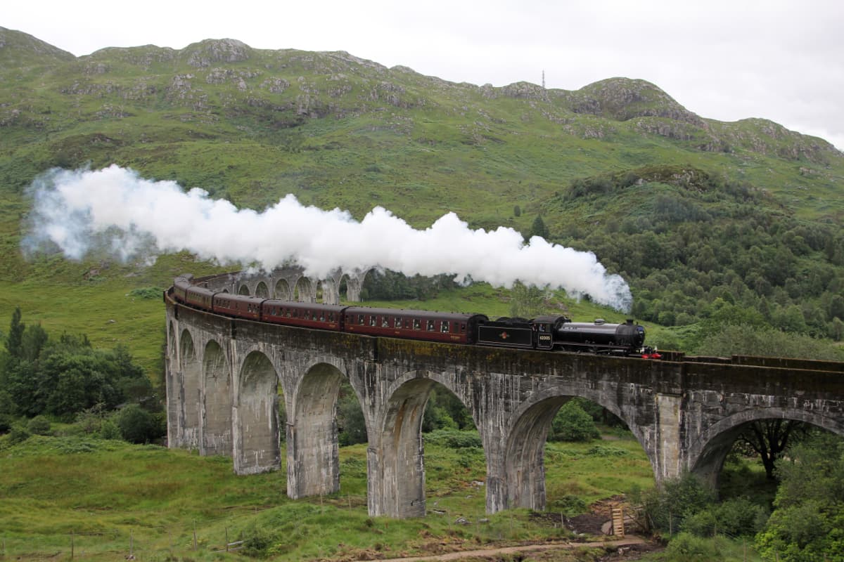 El Expreso de Hogwarts salvó a una familia en Escocia