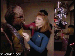 Cumpleaños ¿feliz? 9 desesperantes situaciones que solo entenderás si te disgusta festejar tu cumple