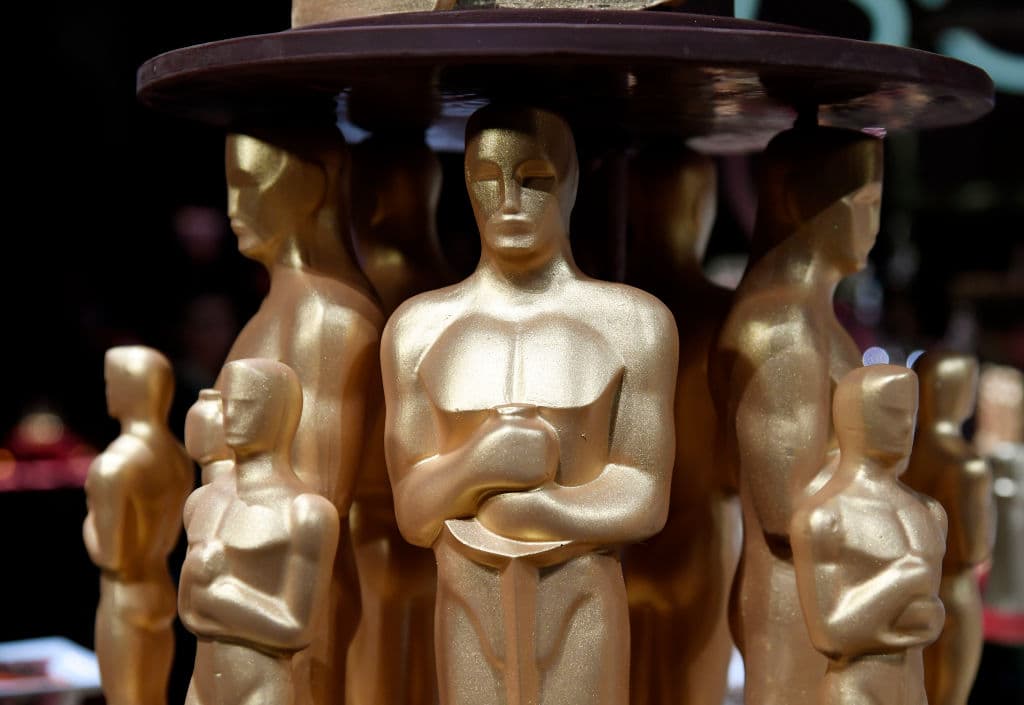 Alimentos con cannabis, sesiones para aliviar fobias y más regalos que reciben los nominados al Óscar