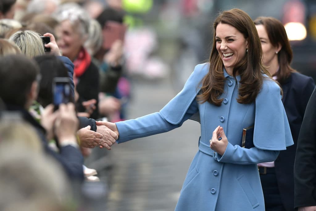 Kate Middleton bien podría pertenecer al mundo mágico de Harry Potter con este look