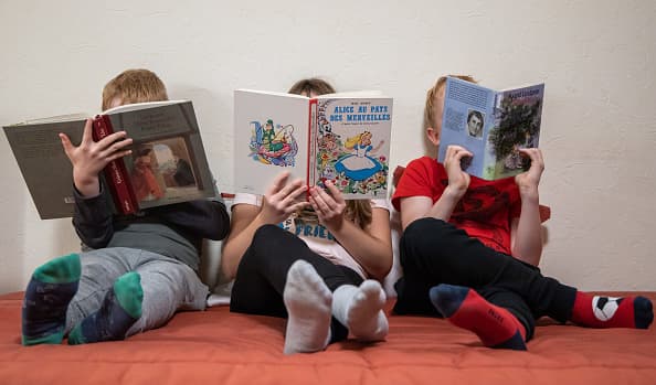 Niños que tienen sus propios libros, leen más y mejor que el promedio