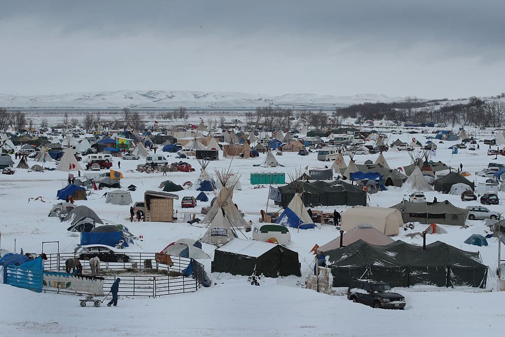 En medio de los reclamos de Standing Rock ocurre un derrame de petróleo y la lucha continúa