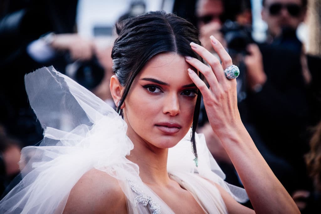 Kendall Jenner llevó unos zapatos envueltos en llamas (literalmente)