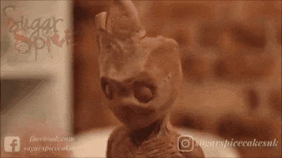 Este delicioso Baby Groot de chocolate es tan adorable (y tenebroso) que sería pecado comerlo 